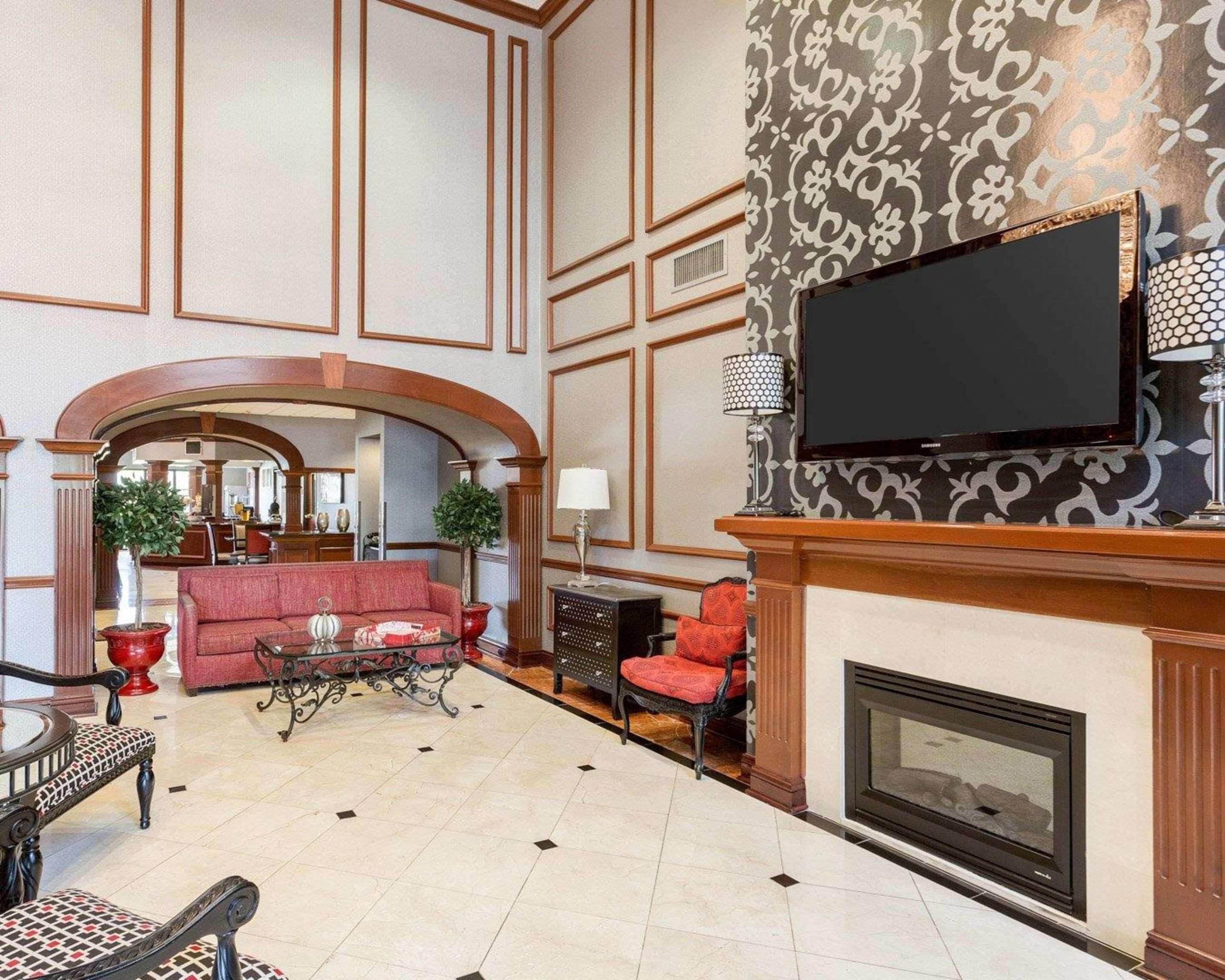 Comfort Suites Southaven I-55 Экстерьер фото