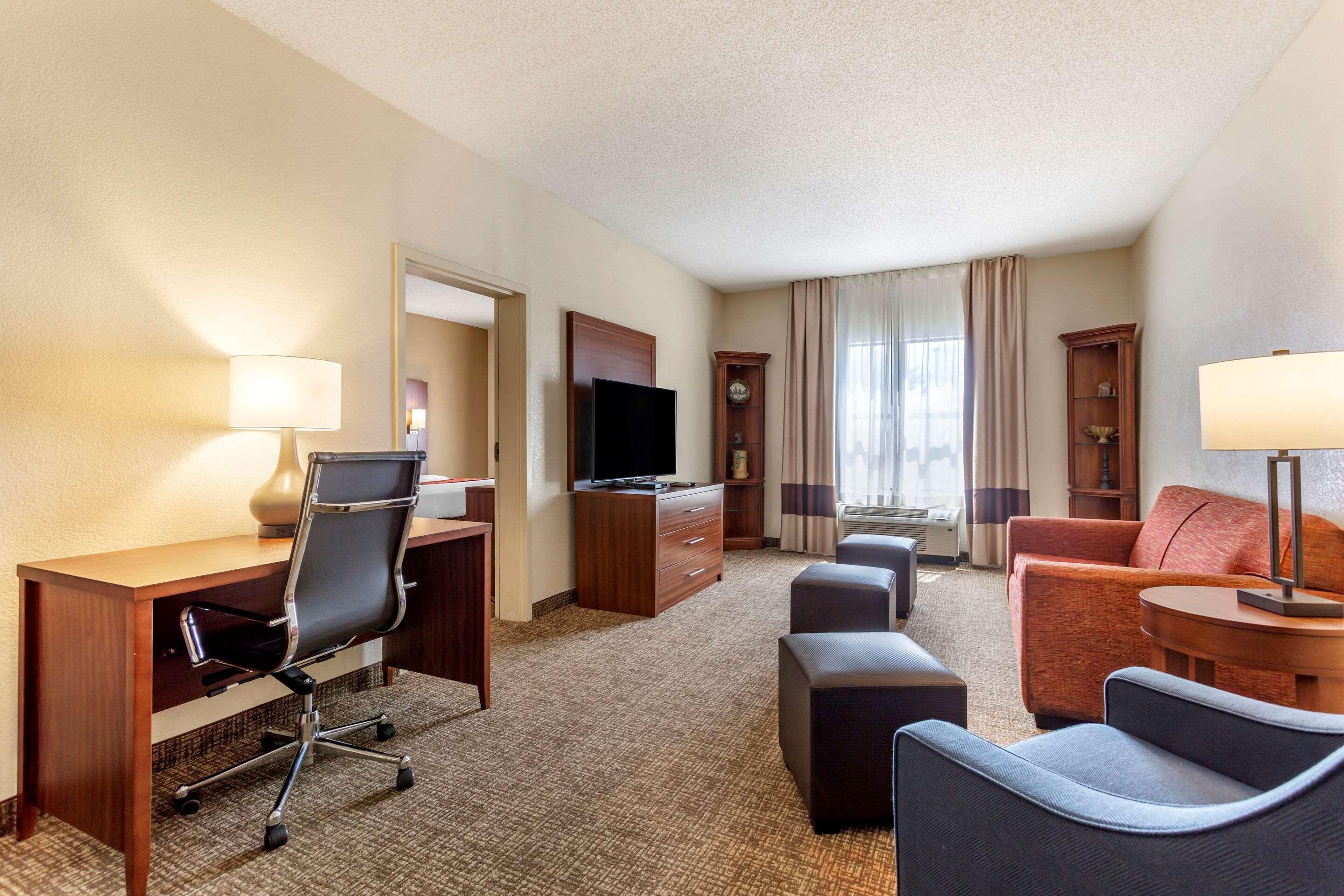 Comfort Suites Southaven I-55 Экстерьер фото
